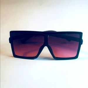 Women sunglasses